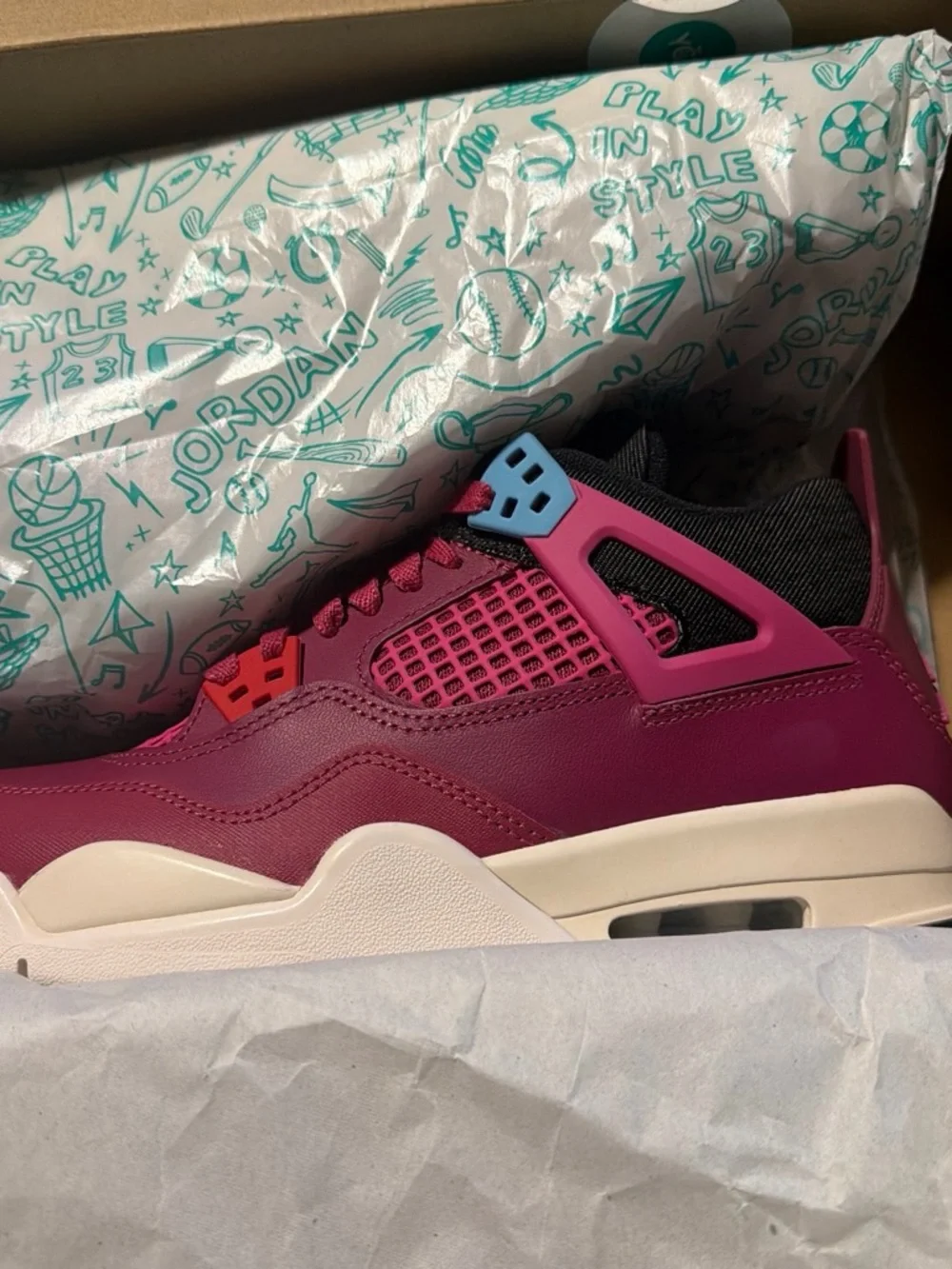 Jordan sneakers lace